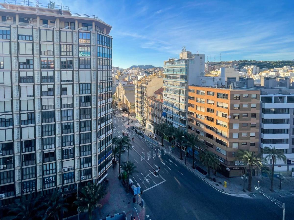 Amplio Apartamento En Pleno Corazon De Alicante Dış mekan fotoğraf