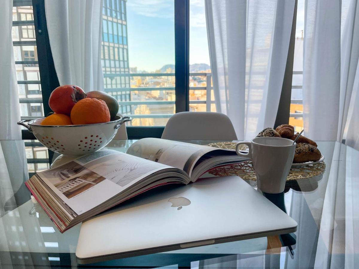 Amplio Apartamento En Pleno Corazon De Alicante Dış mekan fotoğraf