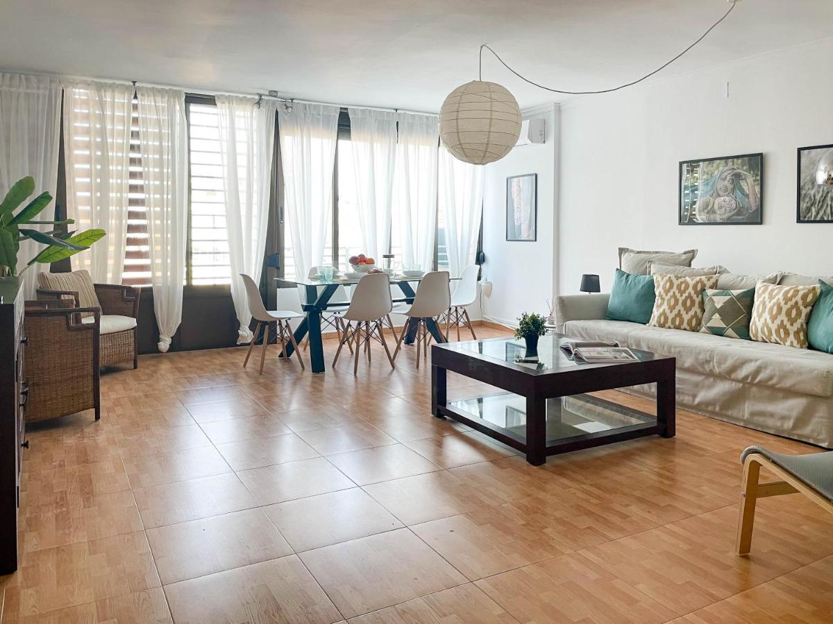Amplio Apartamento En Pleno Corazon De Alicante Dış mekan fotoğraf
