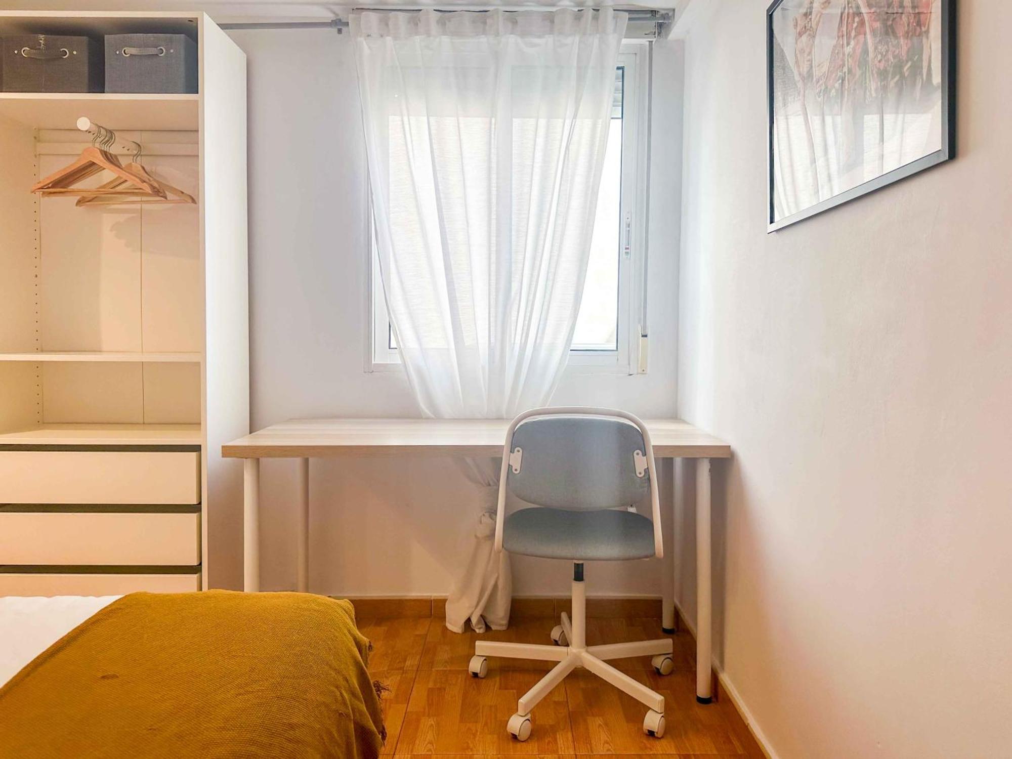 Amplio Apartamento En Pleno Corazon De Alicante Dış mekan fotoğraf