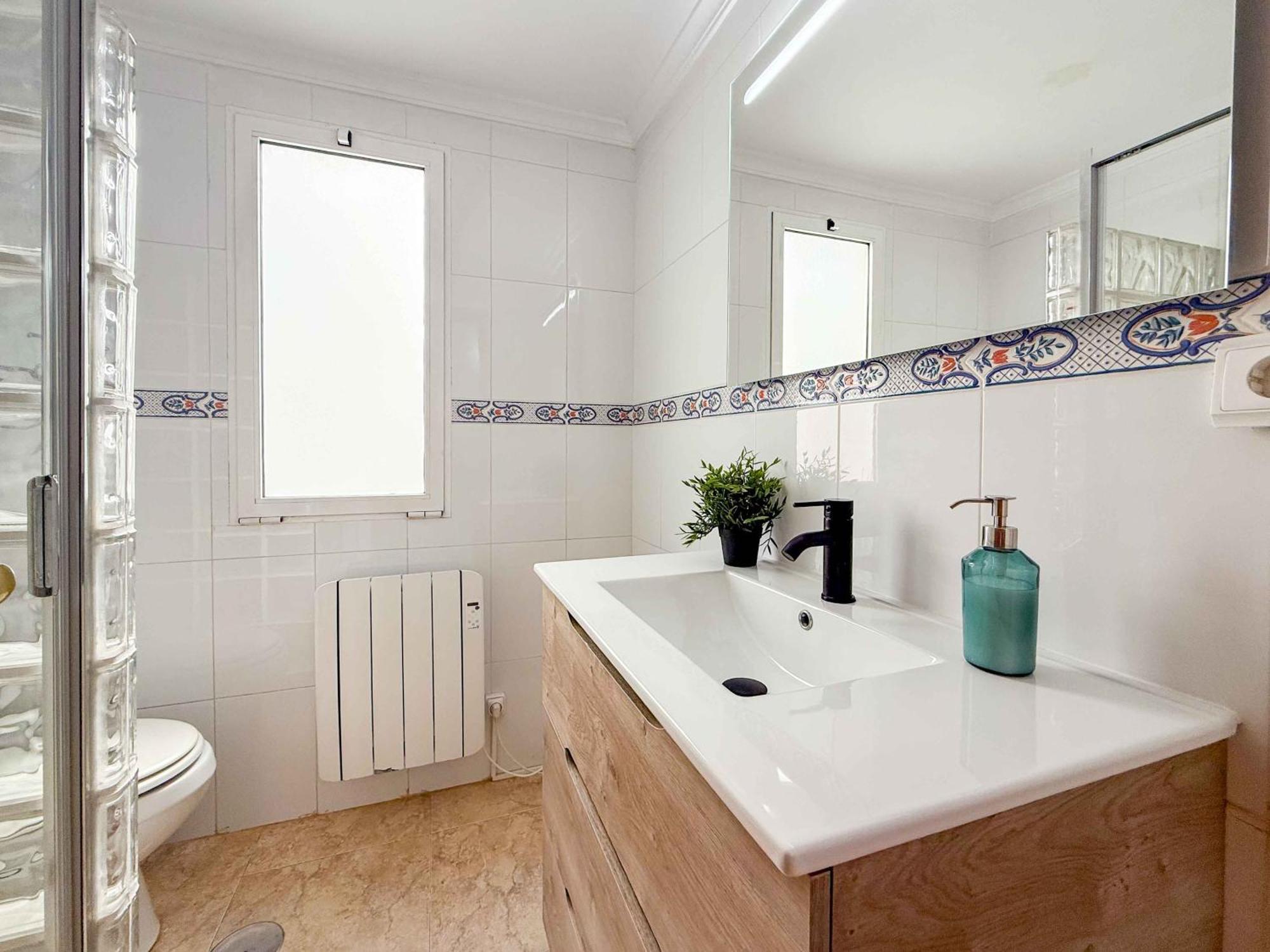 Amplio Apartamento En Pleno Corazon De Alicante Dış mekan fotoğraf